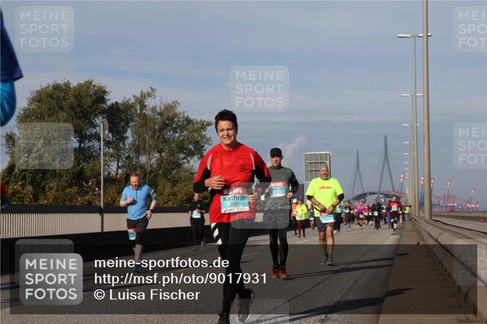 03.10.2025 - Köhlbrandbrückenlauf Luisa Fischer http://msf.ph/oto/9017931 03.10.2025 11:05:27 Position 3 3029 meine-sportfotos.de