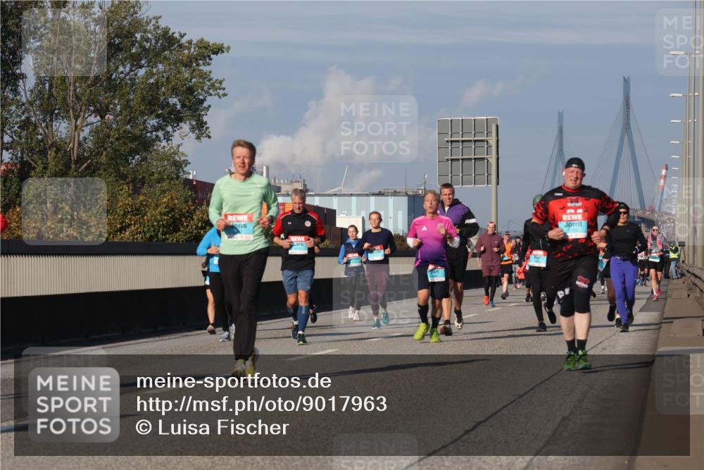 03.10.2025 - Köhlbrandbrückenlauf Luisa Fischer http://msf.ph/oto/9017963 03.10.2025 11:05:39 Position 3 713, 3 meine-sportfotos.de