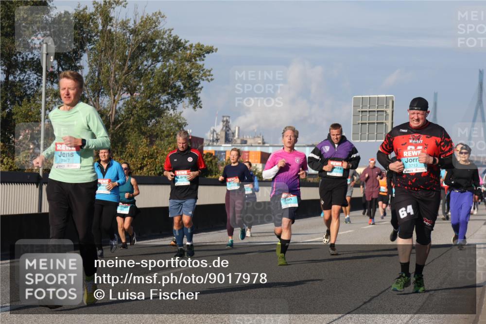 03.10.2025 - Köhlbrandbrückenlauf Luisa Fischer http://msf.ph/oto/9017978 03.10.2025 11:05:42 Position 3 2167, 3713, 64 meine-sportfotos.de