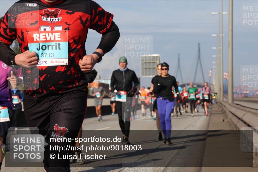 03.10.2025 - Köhlbrandbrückenlauf Luisa Fischer http://msf.ph/oto/9018003 03.10.2025 11:05:46 Position 3 3713 meine-sportfotos.de