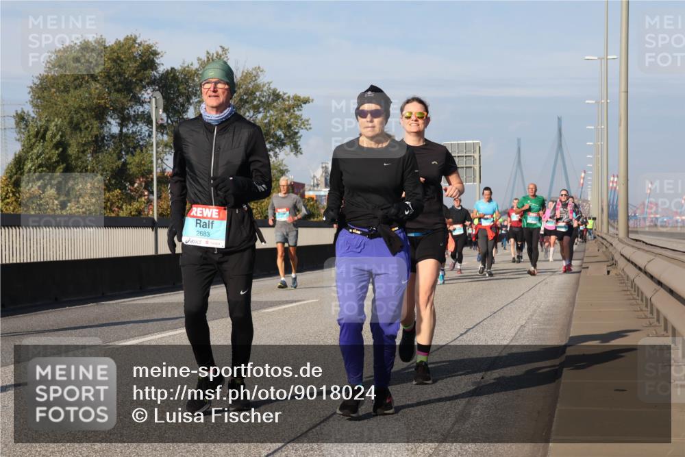 03.10.2025 - Köhlbrandbrückenlauf Luisa Fischer http://msf.ph/oto/9018024 03.10.2025 11:05:50 Position 3 2683 meine-sportfotos.de