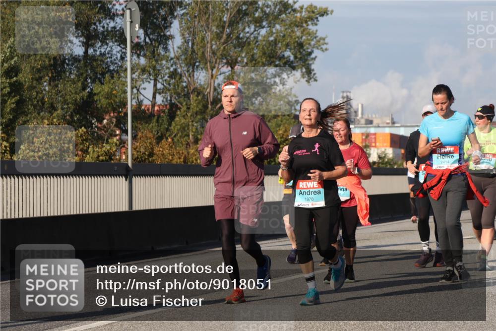 03.10.2025 - Köhlbrandbrückenlauf Luisa Fischer http://msf.ph/oto/9018051 03.10.2025 11:05:54 Position 3 1978, 2414 meine-sportfotos.de