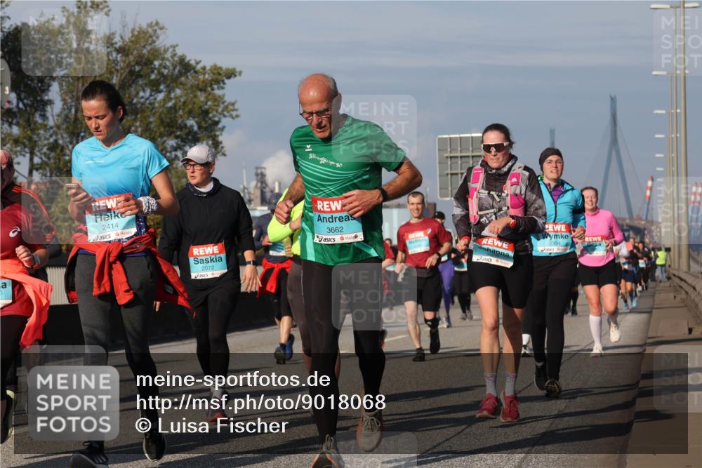 03.10.2025 - Köhlbrandbrückenlauf Luisa Fischer http://msf.ph/oto/9018068 03.10.2025 11:05:57 Position 3 2414, 2072, 3662, 2304 meine-sportfotos.de