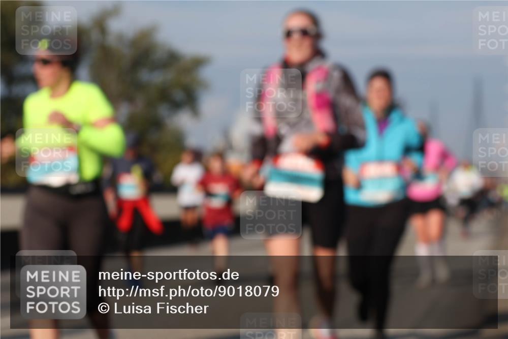 03.10.2025 - Köhlbrandbrückenlauf Luisa Fischer http://msf.ph/oto/9018079 03.10.2025 11:05:59 Position 3  meine-sportfotos.de