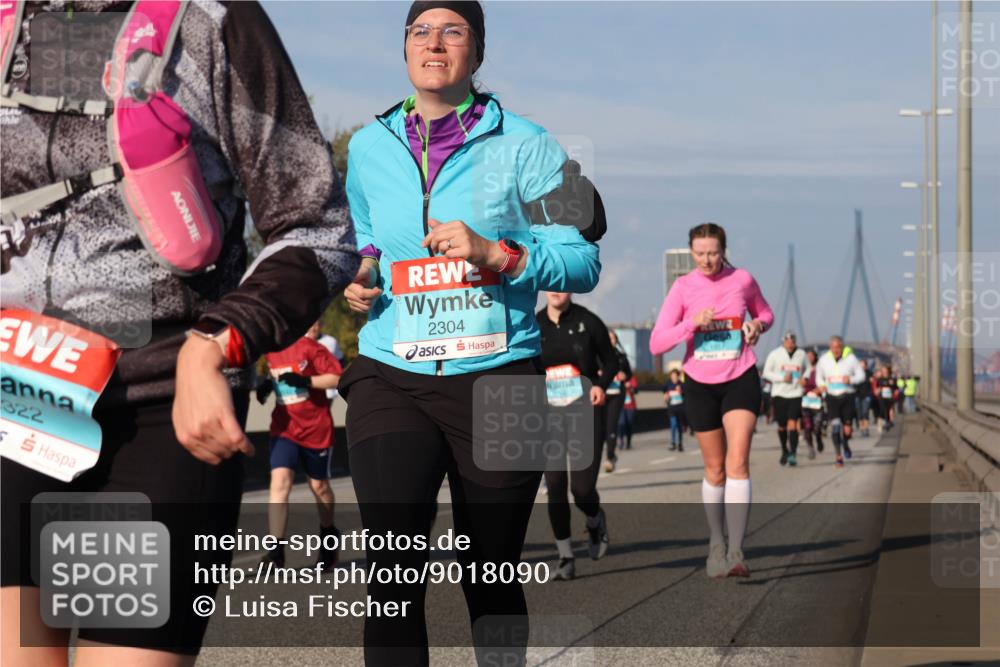 03.10.2025 - Köhlbrandbrückenlauf Luisa Fischer http://msf.ph/oto/9018090 03.10.2025 11:06:01 Position 3 322, 2304 meine-sportfotos.de