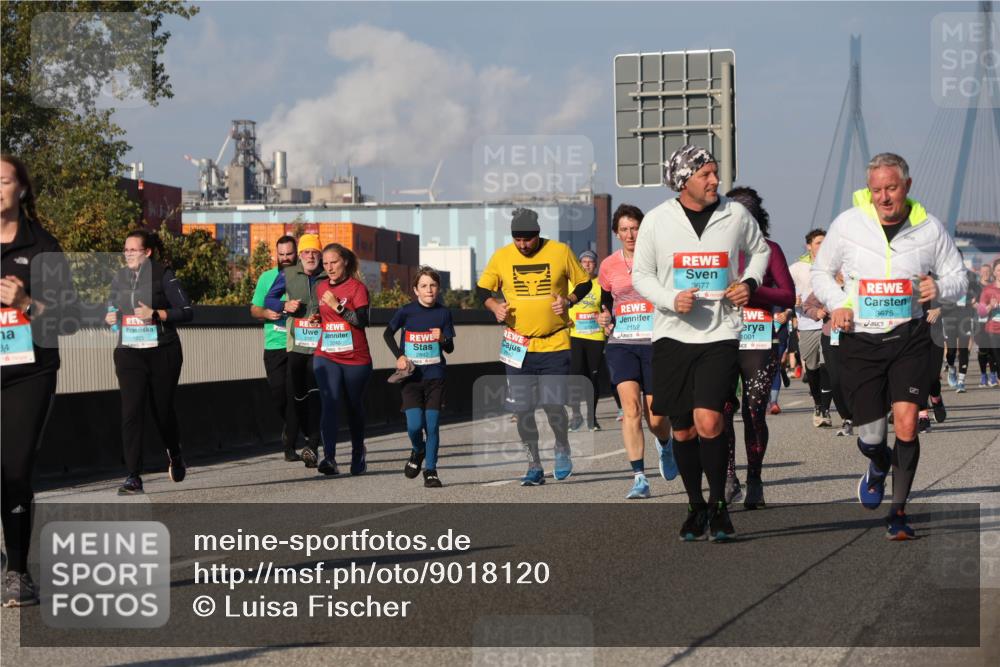 03.10.2025 - Köhlbrandbrückenlauf Luisa Fischer http://msf.ph/oto/9018120 03.10.2025 11:06:06 Position 3 1825, 34, 2152, 3677, 2187, 3240, 2842, 1001, 3675 meine-sportfotos.de