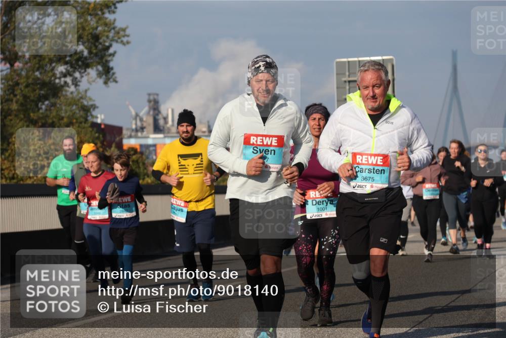 03.10.2025 - Köhlbrandbrückenlauf Luisa Fischer http://msf.ph/oto/9018140 03.10.2025 11:06:09 Position 3 284, 40, 1001, 3675 meine-sportfotos.de