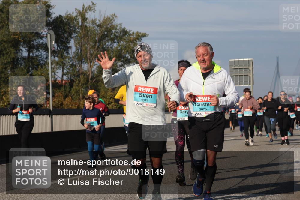 03.10.2025 - Köhlbrandbrückenlauf Luisa Fischer http://msf.ph/oto/9018149 03.10.2025 11:06:11 Position 3 3677, 3675, 1001 meine-sportfotos.de