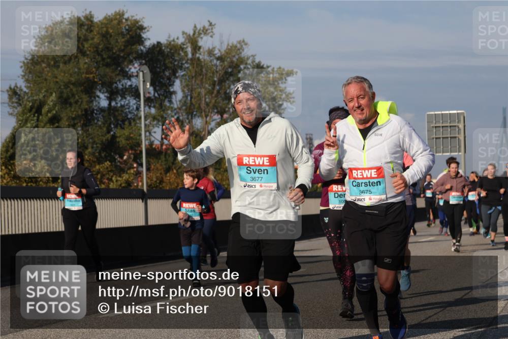 03.10.2025 - Köhlbrandbrückenlauf Luisa Fischer http://msf.ph/oto/9018151 03.10.2025 11:06:11 Position 3 3677, 3675, 100 meine-sportfotos.de
