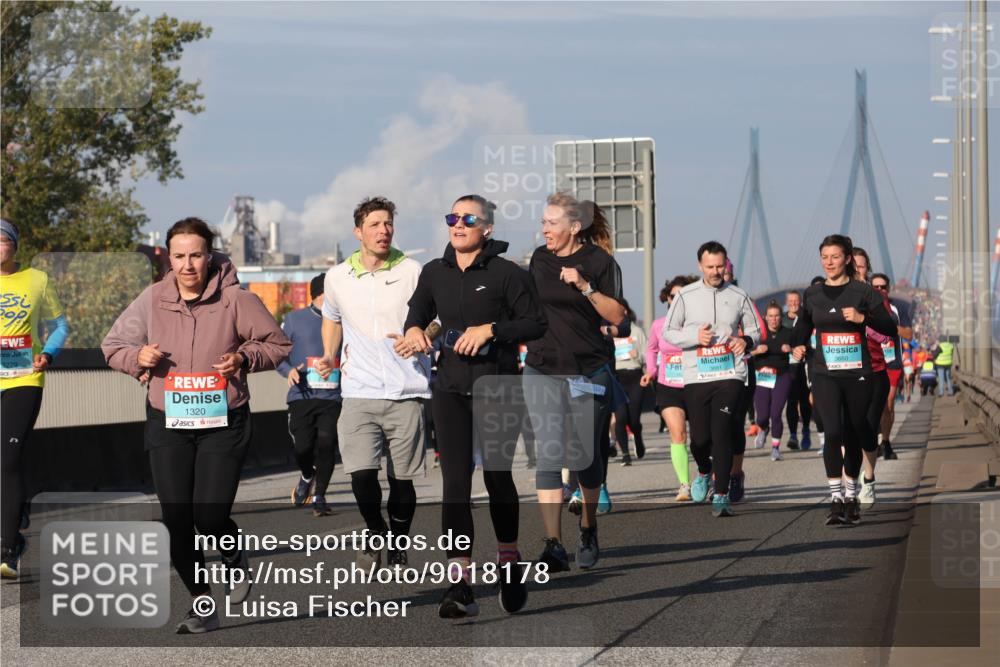 03.10.2025 - Köhlbrandbrückenlauf Luisa Fischer http://msf.ph/oto/9018178 03.10.2025 11:06:16 Position 3 3279, 1320, 3661, 16 meine-sportfotos.de