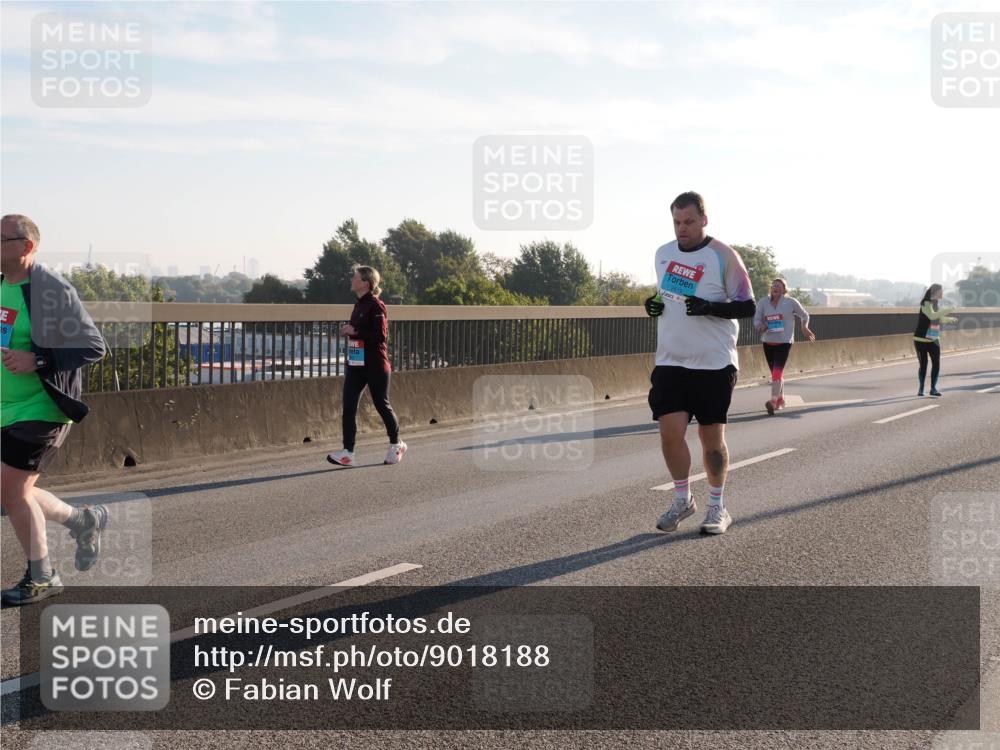 03.10.2025 - Köhlbrandbrückenlauf Fabian Wolf http://msf.ph/oto/9018188 03.10.2025 09:27:32 Position 3 2619 meine-sportfotos.de