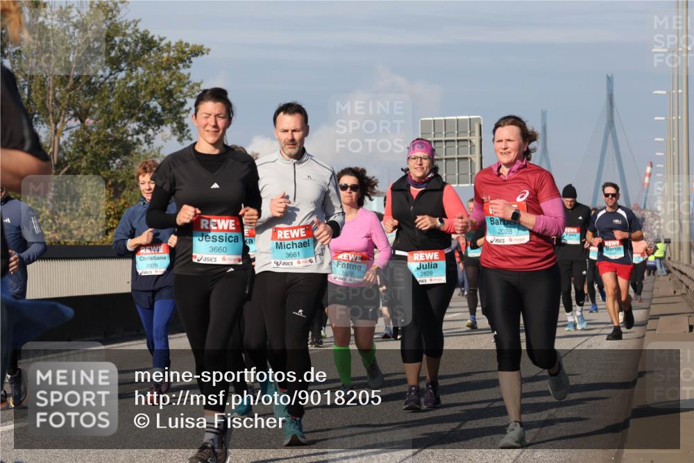 03.10.2025 - Köhlbrandbrückenlauf Luisa Fischer http://msf.ph/oto/9018205 03.10.2025 11:06:20 Position 3 2078, 3660, 2028, 3661, 1629, 2829 meine-sportfotos.de