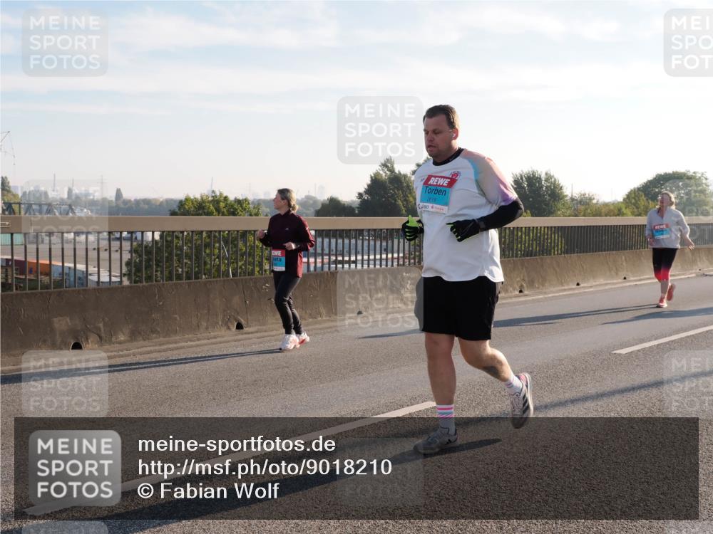 03.10.2025 - Köhlbrandbrückenlauf Fabian Wolf http://msf.ph/oto/9018210 03.10.2025 09:27:33 Position 3 2619, 5 meine-sportfotos.de
