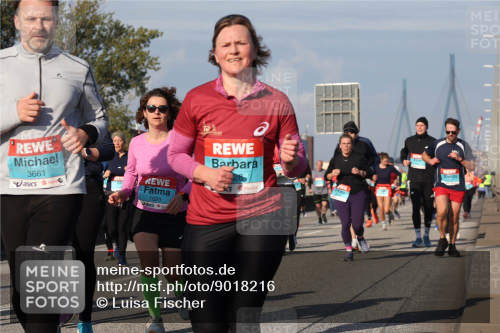 03.10.2025 - Köhlbrandbrückenlauf Luisa Fischer http://msf.ph/oto/9018216 03.10.2025 11:06:22 Position 3 3661, 1629, 28 meine-sportfotos.de