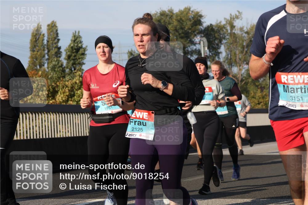 03.10.2025 - Köhlbrandbrückenlauf Luisa Fischer http://msf.ph/oto/9018254 03.10.2025 11:06:29 Position 3 1951, 2125, 1571, 3151 meine-sportfotos.de