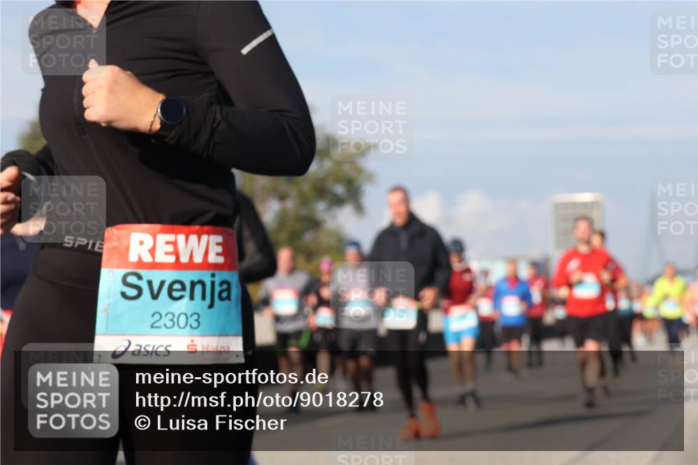 03.10.2025 - Köhlbrandbrückenlauf Luisa Fischer http://msf.ph/oto/9018278 03.10.2025 11:06:33 Position 3 2303 meine-sportfotos.de