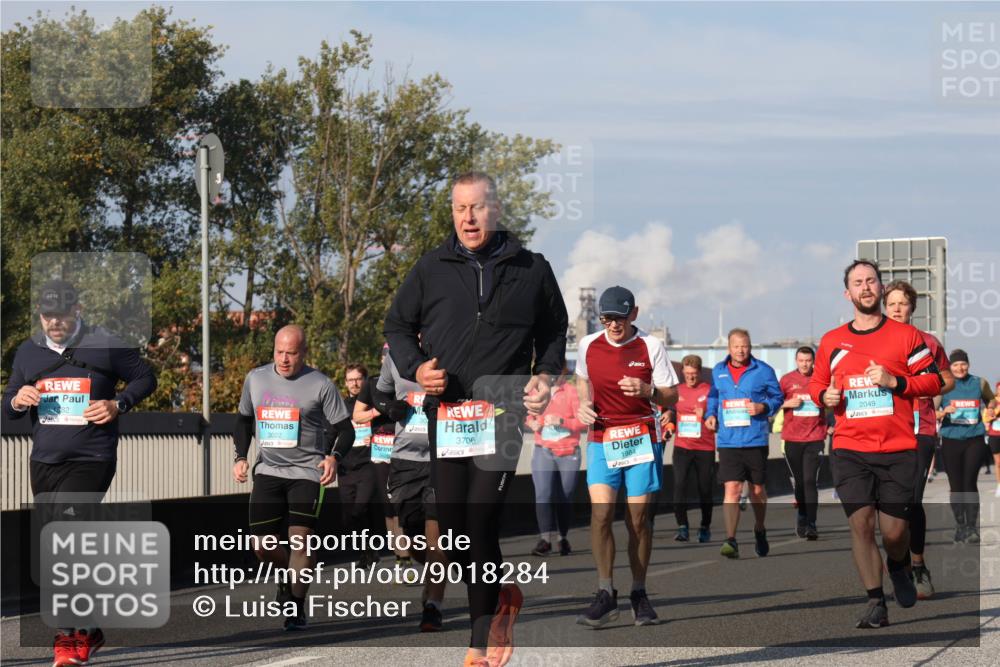 03.10.2025 - Köhlbrandbrückenlauf Luisa Fischer http://msf.ph/oto/9018284 03.10.2025 11:06:34 Position 3 1382, 3022, 3706, 1984, 2049 meine-sportfotos.de