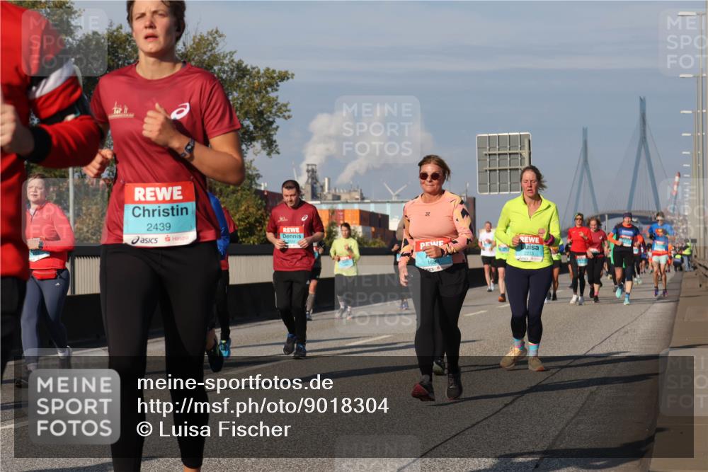 03.10.2025 - Köhlbrandbrückenlauf Luisa Fischer http://msf.ph/oto/9018304 03.10.2025 11:06:38 Position 3 2439, 1683, 2213 meine-sportfotos.de