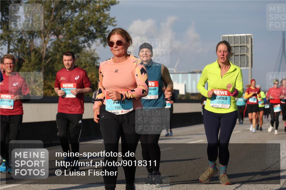 03.10.2025 - Köhlbrandbrückenlauf Luisa Fischer http://msf.ph/oto/9018311 03.10.2025 11:06:40 Position 3 3003, 1683, 96, 2213 meine-sportfotos.de