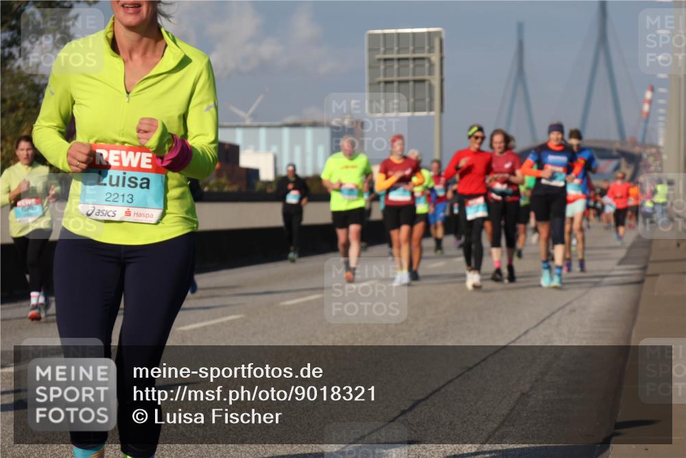 03.10.2025 - Köhlbrandbrückenlauf Luisa Fischer http://msf.ph/oto/9018321 03.10.2025 11:06:42 Position 3 2213 meine-sportfotos.de