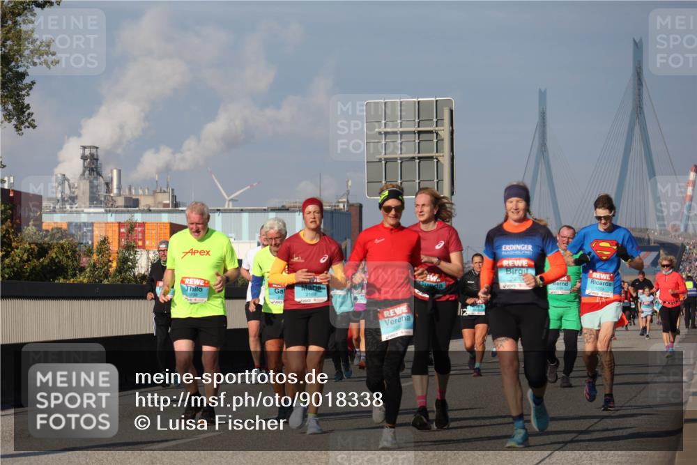03.10.2025 - Köhlbrandbrückenlauf Luisa Fischer http://msf.ph/oto/9018338 03.10.2025 11:06:46 Position 3 2169, 2970, 1709 meine-sportfotos.de
