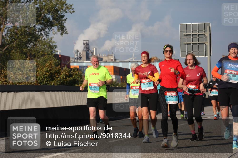 03.10.2025 - Köhlbrandbrückenlauf Luisa Fischer http://msf.ph/oto/9018344 03.10.2025 11:06:47 Position 3 2739, 2742, 2169, 3597, 970 meine-sportfotos.de