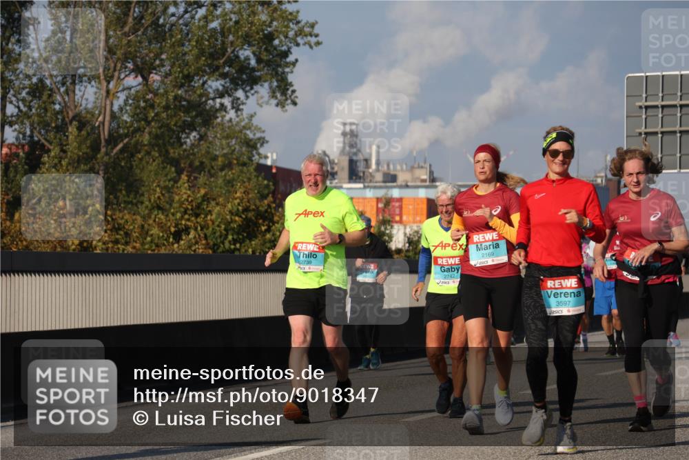 03.10.2025 - Köhlbrandbrückenlauf Luisa Fischer http://msf.ph/oto/9018347 03.10.2025 11:06:47 Position 3 2739, 2742, 2169, 3597 meine-sportfotos.de