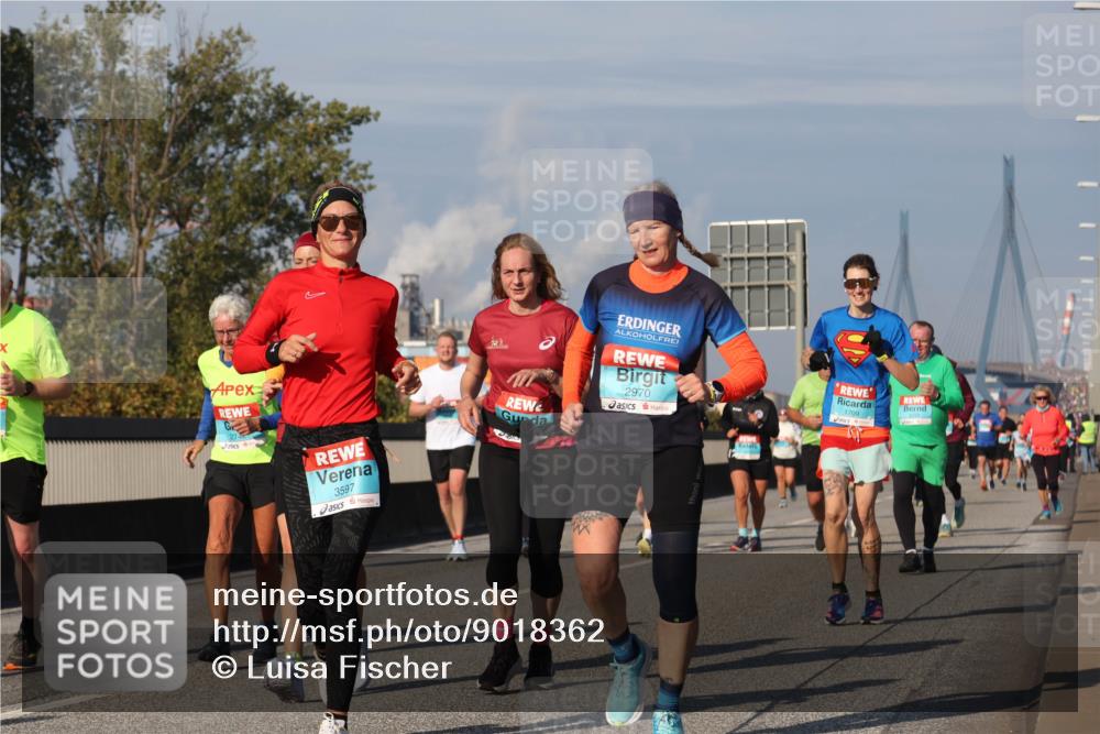 03.10.2025 - Köhlbrandbrückenlauf Luisa Fischer http://msf.ph/oto/9018362 03.10.2025 11:06:50 Position 3 274, 3597, 2970, 1709 meine-sportfotos.de