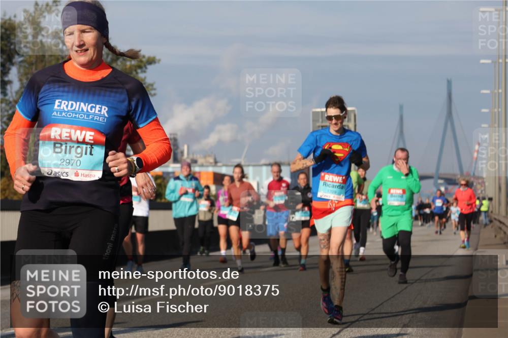 03.10.2025 - Köhlbrandbrückenlauf Luisa Fischer http://msf.ph/oto/9018375 03.10.2025 11:06:52 Position 3 2970, 1709 meine-sportfotos.de