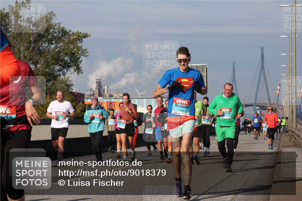 03.10.2025 - Köhlbrandbrückenlauf Luisa Fischer http://msf.ph/oto/9018379 03.10.2025 11:06:53 Position 3 12, 1709 meine-sportfotos.de