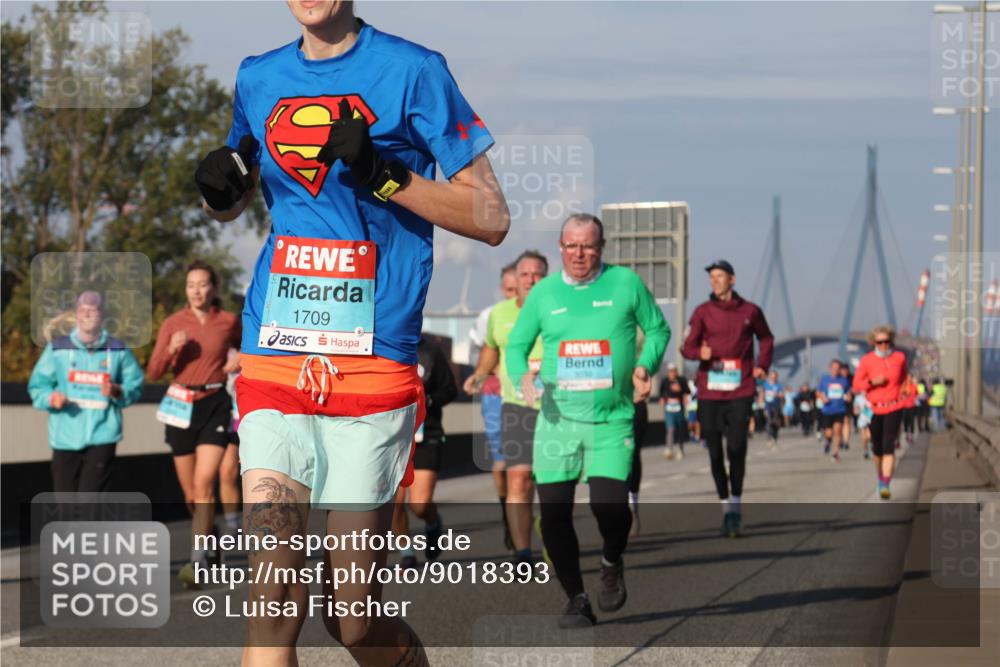 03.10.2025 - Köhlbrandbrückenlauf Luisa Fischer http://msf.ph/oto/9018393 03.10.2025 11:06:56 Position 3 1709 meine-sportfotos.de