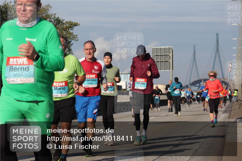 03.10.2025 - Köhlbrandbrückenlauf Luisa Fischer http://msf.ph/oto/9018411 03.10.2025 11:06:59 Position 3 3039, 1734, 10, 3088, 1160 meine-sportfotos.de