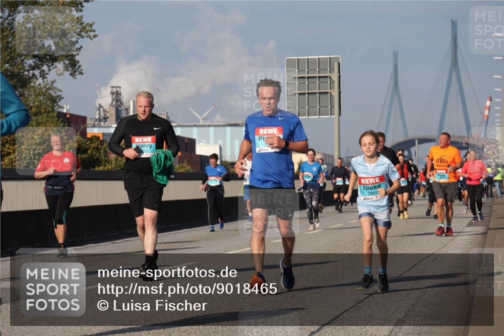 03.10.2025 - Köhlbrandbrückenlauf Luisa Fischer http://msf.ph/oto/9018465 03.10.2025 11:07:11 Position 3 2861 meine-sportfotos.de