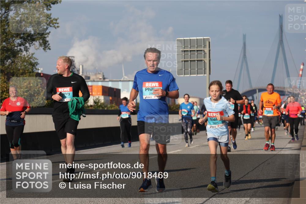 03.10.2025 - Köhlbrandbrückenlauf Luisa Fischer http://msf.ph/oto/9018469 03.10.2025 11:07:11 Position 3 28, 2861 meine-sportfotos.de