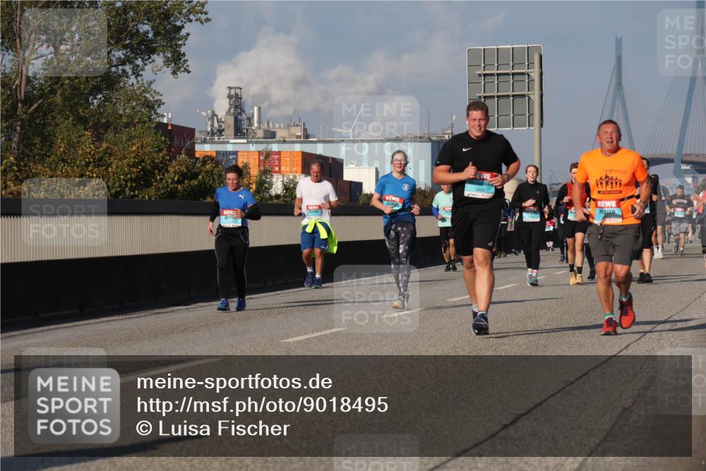 03.10.2025 - Köhlbrandbrückenlauf Luisa Fischer http://msf.ph/oto/9018495 03.10.2025 11:07:16 Position 3 1855 meine-sportfotos.de