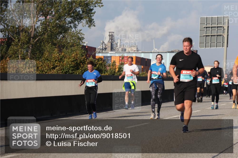 03.10.2025 - Köhlbrandbrückenlauf Luisa Fischer http://msf.ph/oto/9018501 03.10.2025 11:07:17 Position 3 1855 meine-sportfotos.de
