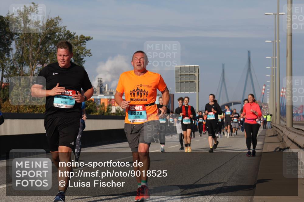03.10.2025 - Köhlbrandbrückenlauf Luisa Fischer http://msf.ph/oto/9018525 03.10.2025 11:07:20 Position 3 1855, 12, 1853 meine-sportfotos.de