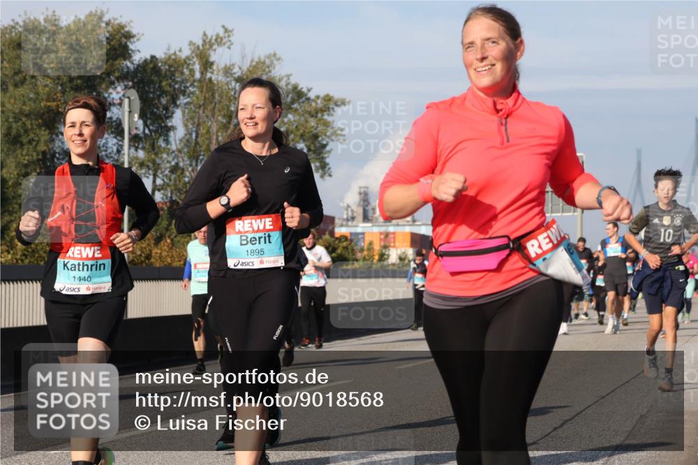 03.10.2025 - Köhlbrandbrückenlauf Luisa Fischer http://msf.ph/oto/9018568 03.10.2025 11:07:28 Position 3 1440, 1895, 10 meine-sportfotos.de