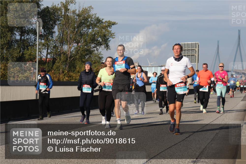 03.10.2025 - Köhlbrandbrückenlauf Luisa Fischer http://msf.ph/oto/9018615 03.10.2025 11:07:36 Position 3 2374, 2373, 3110, 2319 meine-sportfotos.de