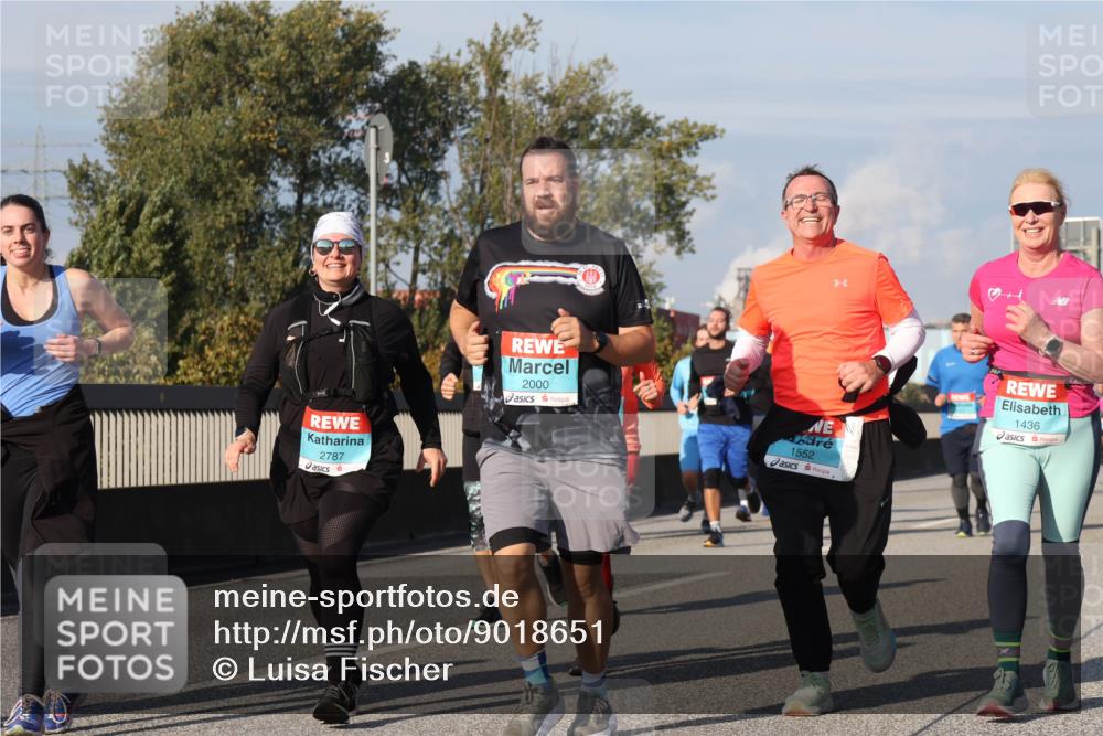 03.10.2025 - Köhlbrandbrückenlauf Luisa Fischer http://msf.ph/oto/9018651 03.10.2025 11:07:42 Position 3 2787, 2000, 1552, 1436 meine-sportfotos.de
