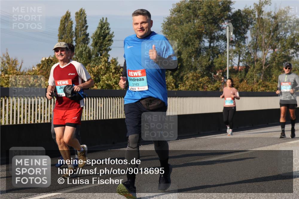 03.10.2025 - Köhlbrandbrückenlauf Luisa Fischer http://msf.ph/oto/9018695 03.10.2025 11:07:50 Position 3 23, 3163 meine-sportfotos.de
