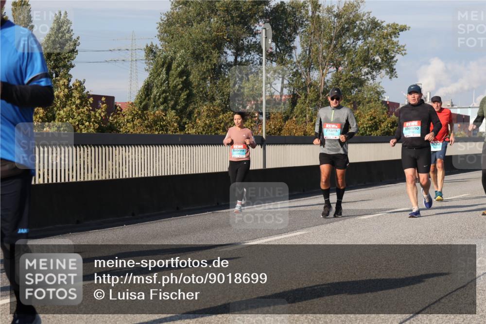 03.10.2025 - Köhlbrandbrückenlauf Luisa Fischer http://msf.ph/oto/9018699 03.10.2025 11:07:51 Position 3  meine-sportfotos.de