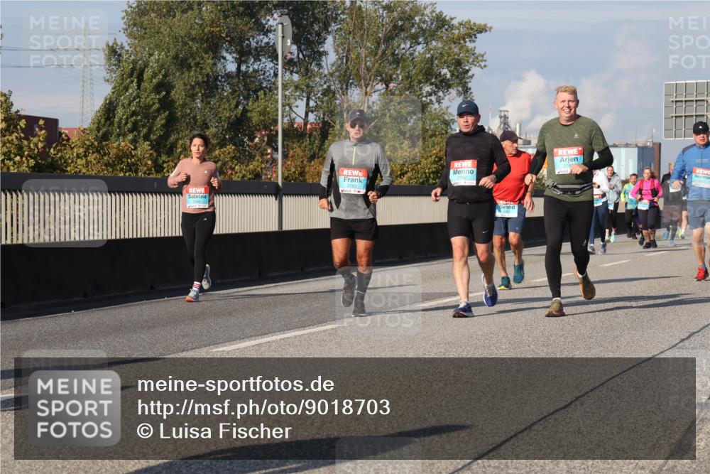 03.10.2025 - Köhlbrandbrückenlauf Luisa Fischer http://msf.ph/oto/9018703 03.10.2025 11:07:51 Position 3 2, 2783, 2784 meine-sportfotos.de