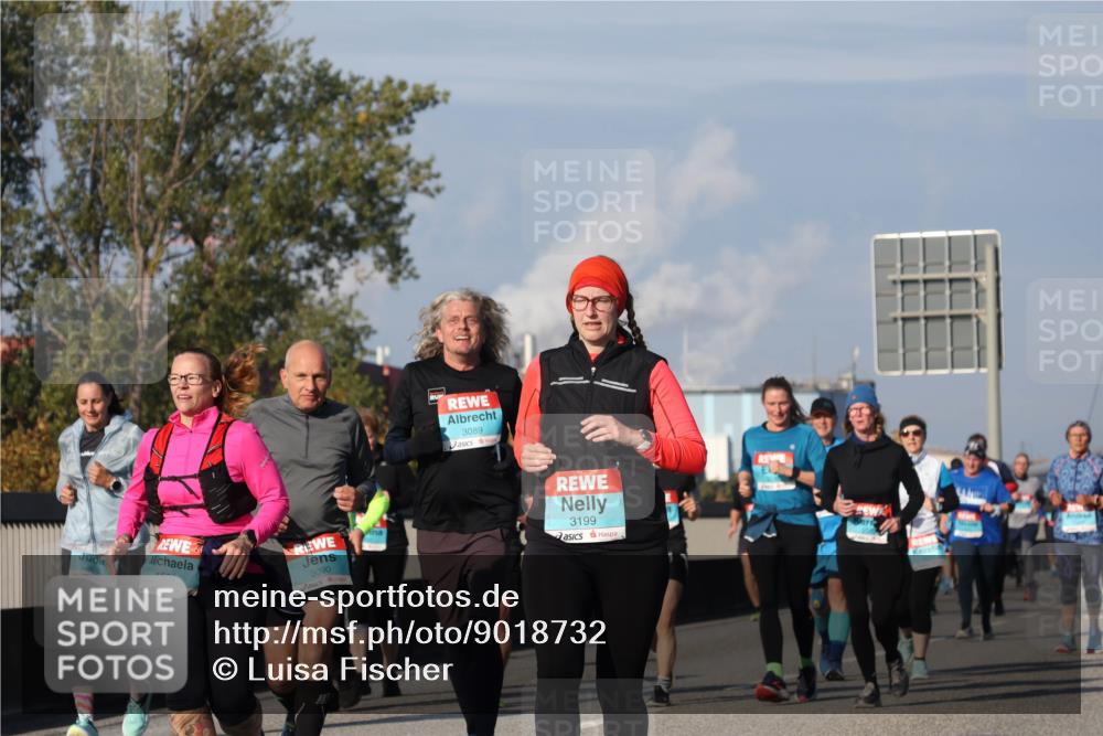03.10.2025 - Köhlbrandbrückenlauf Luisa Fischer http://msf.ph/oto/9018732 03.10.2025 11:08:01 Position 3 1509, 3090, 3089, 3199 meine-sportfotos.de
