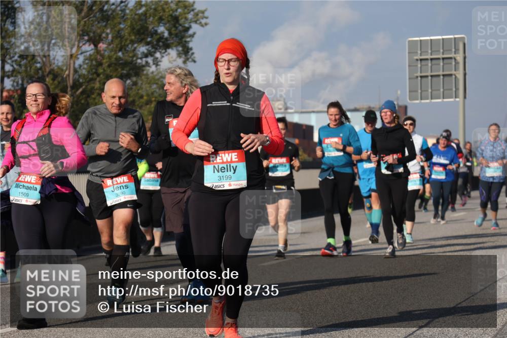 03.10.2025 - Köhlbrandbrückenlauf Luisa Fischer http://msf.ph/oto/9018735 03.10.2025 11:08:02 Position 3 1509, 3090, 3199 meine-sportfotos.de