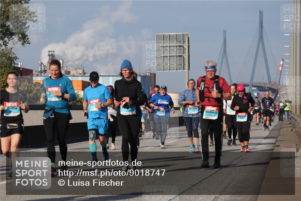 03.10.2025 - Köhlbrandbrückenlauf Luisa Fischer http://msf.ph/oto/9018747 03.10.2025 11:08:04 Position 3 1930 meine-sportfotos.de