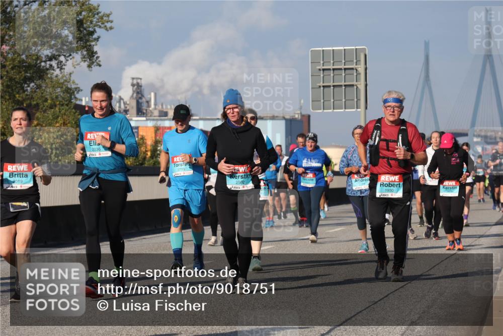 03.10.2025 - Köhlbrandbrückenlauf Luisa Fischer http://msf.ph/oto/9018751 03.10.2025 11:08:05 Position 3 2019, 2036, 3703, 2562, 1930 meine-sportfotos.de