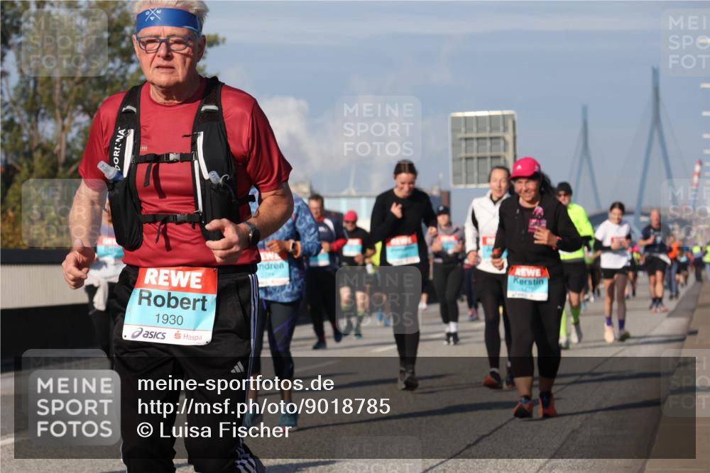 03.10.2025 - Köhlbrandbrückenlauf Luisa Fischer http://msf.ph/oto/9018785 03.10.2025 11:08:10 Position 3 1930 meine-sportfotos.de