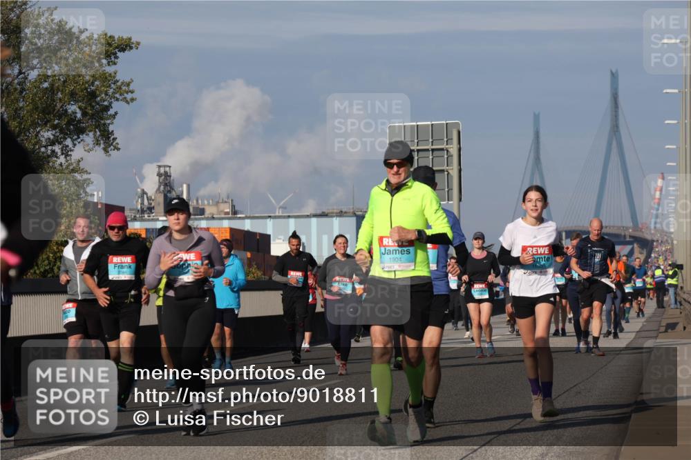 03.10.2025 - Köhlbrandbrückenlauf Luisa Fischer http://msf.ph/oto/9018811 03.10.2025 11:08:15 Position 3 2094, 1904 meine-sportfotos.de