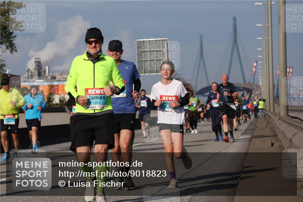 03.10.2025 - Köhlbrandbrückenlauf Luisa Fischer http://msf.ph/oto/9018823 03.10.2025 11:08:17 Position 3 3631, 1, 1904, 165 meine-sportfotos.de
